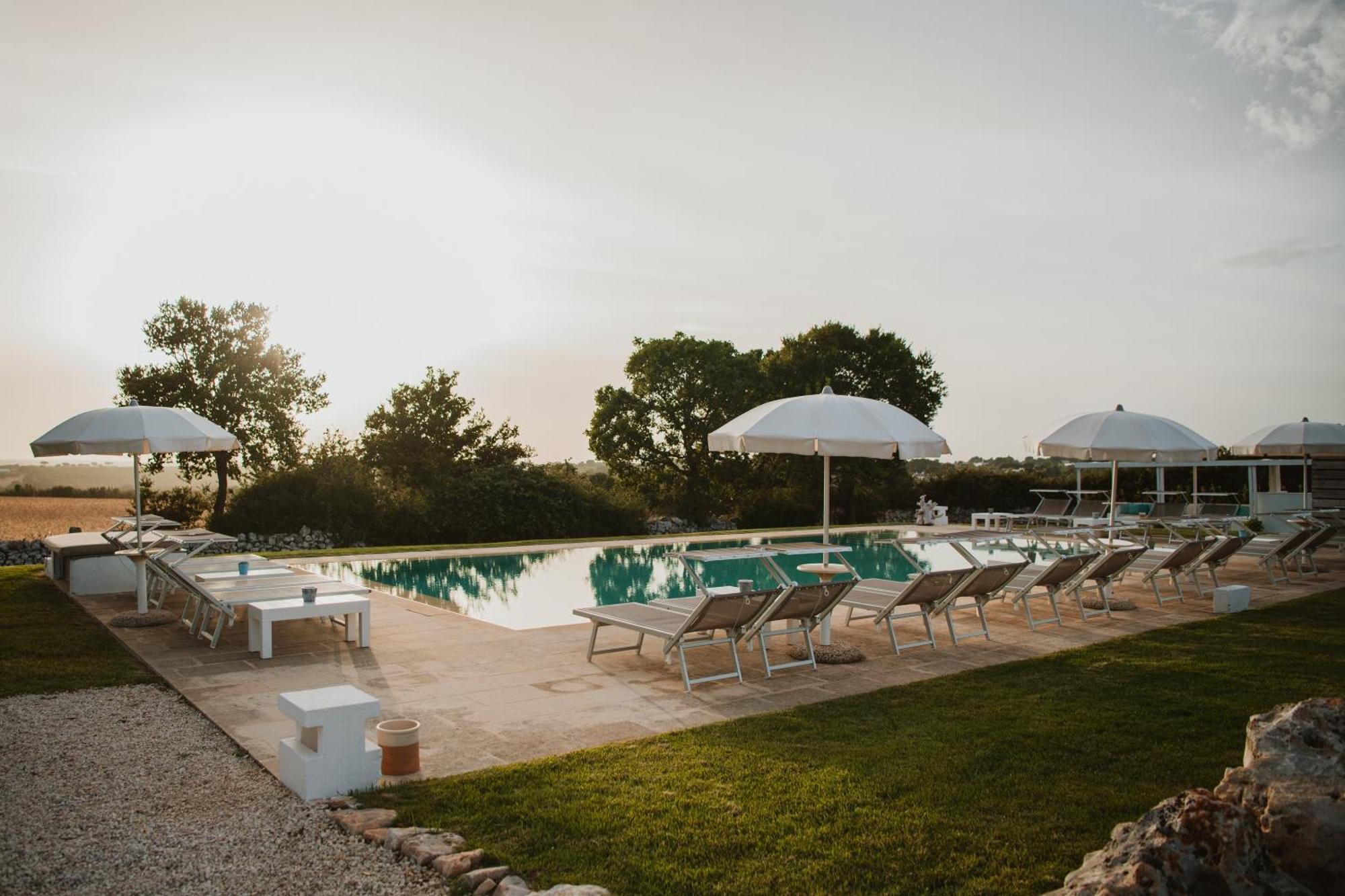 Nina Trulli Resort Сельва-ди-Фазано Экстерьер фото